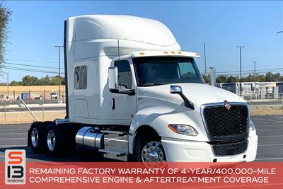 International LT625 Sleeper Semi Truck - 73" Hi Rise Sleeper, 450HP, 14 Speed