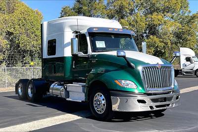 International LT625 Sleeper Semi Truck - 73" Hi Rise Sleeper, A26 450HP, 12 Speed