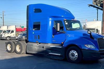 International LT625 Sleeper Semi Truck - 73" Raised Roof Sleeper, A26 450HP, 12 Speed