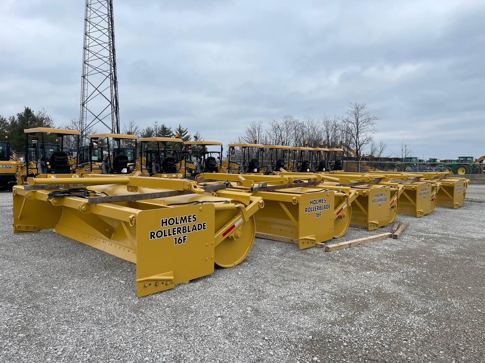 2021 HOLMES WELDING & FABRICATION 16F ROLLERBLADE Walk / Tow Behind