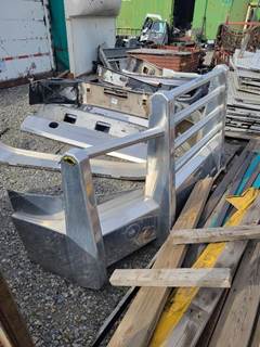 TRUCK DEFENDER PRO STAR Front Bumper