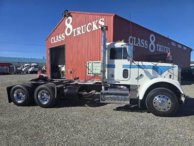 Freightliner FLD120 Classic Day Cab Truck - Detroit 445HP, 10 Speed Manual