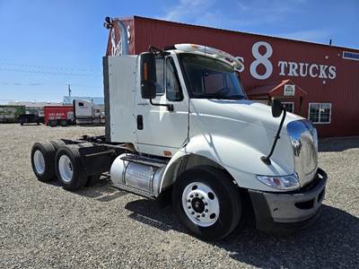 International TranStar 8600 Day Cab Truck - Cummins 350HP, 6 Speed Automatic
