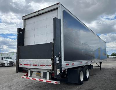 Stoughton 48 ft Dry Van Trailer - Roll up Door, Air Ride, Liftgate, Sliding Axle
