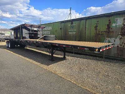 Great Dane 48ft Steel Flatbed Trailer - Spring, Sliding Axle