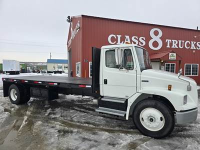 Freightliner FL70 19 ft Flatbed Truck - 210HP, 6 Speed Manual