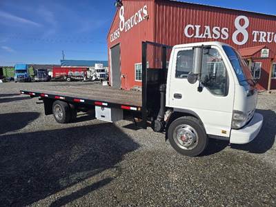 Isuzu NRR 20 ft Flatbed Truck - Automatic