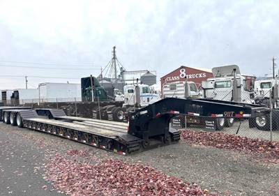 Globe 53x102 Tri Axle Lowboy Trailer - Air Ride