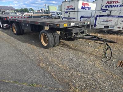 UTILITY PUP Pup Trailer