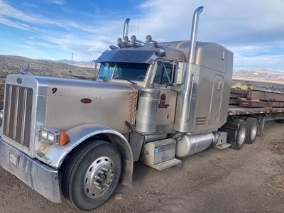 2000 Peterbilt 379 Ext Hd Sleeper Semi Truck