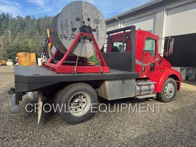 2003 Kenworth T300 Flatbed Truck