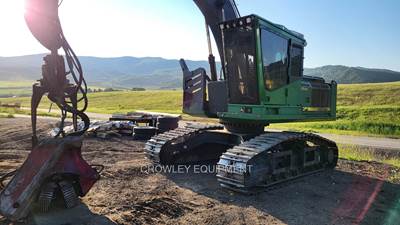 2012 John Deere 2154D Logging Processor - Waratah HTH622B Processor