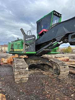 2016 John Deere 2454D Logging Processor - Waratah HTH623C Processor