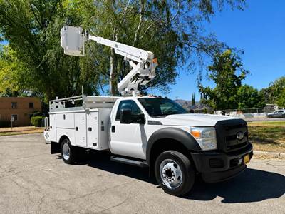 Ford F-450 30 ft Boom / Bucket Truck - 2013 ALTEC AT200A Aerial Lift, Automatic