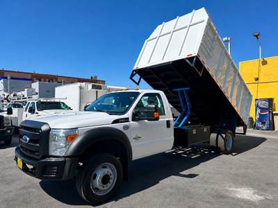 2014 Ford F-550 Chipper Truck - Chipper Dump Body