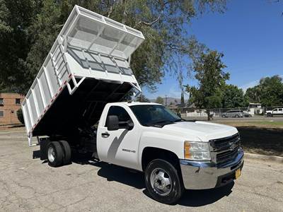 Chevrolet 3500HD Dump Truck - Gm 360HP, Automatic