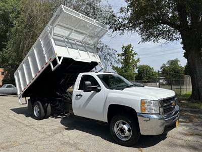 Chevrolet Silverado 3500HD Dump Truck - Gm 360HP, Automatic