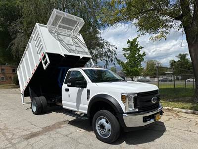 Ford F-550 Dump Truck - Automatic