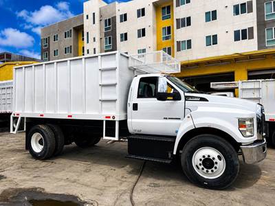 Ford F-750 Dump Truck - 440HP, Automatic