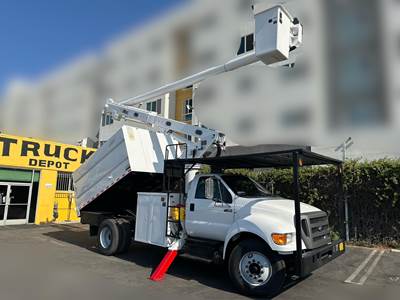 Ford F-750 Forestry Bucket Truck - Cummins, Manual