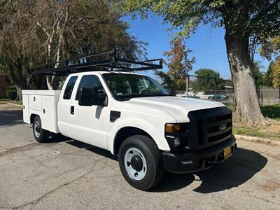 2008 Ford F-250 Extended Cab Mechanic / Service Truck - Scelzi Service Utility Truck Body