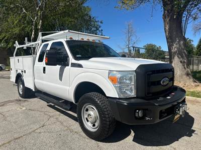 Ford F-350 Mechanic / Service Truck - 440HP