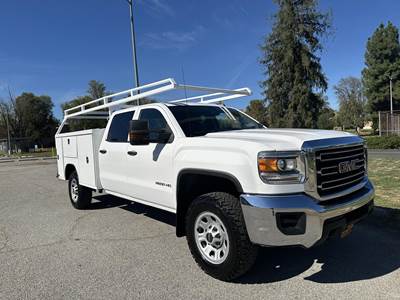 GMC Sierra 2500HD Mechanic / Service Truck - 360HP