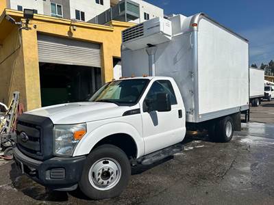 Ford F-350 Refrigerated Truck - 360HP, Automatic, Thermo King, Liftgate