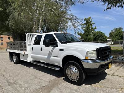 Ford F-450 Stake Bed Truck - 235HP, Automatic