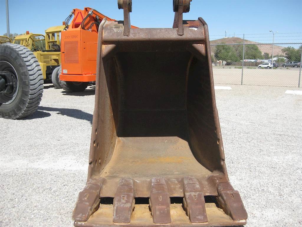 Central Fabricators 36 INCH Ditching Bucket For Sale Barstow, CA 13