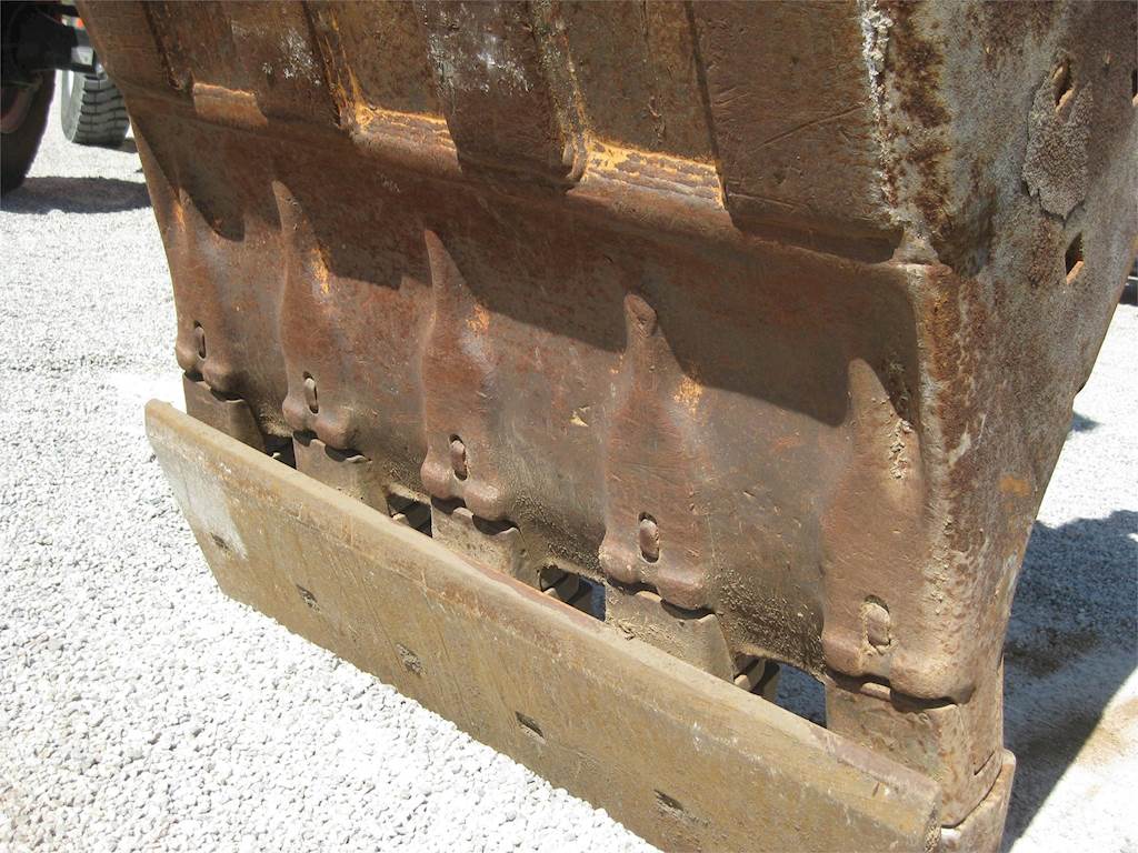 Central Fabricators 36 INCH Ditching Bucket For Sale Barstow, CA 13