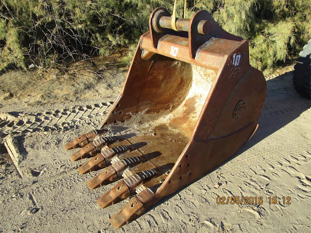 Central Fabricators Ditching Bucket For Sale Barstow, CA 10