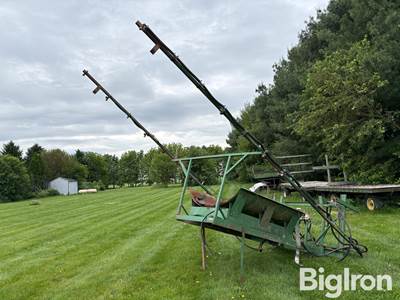 Agro-Chem Truck Bed Sprayer Boom