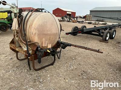 Century 200-gal 3-pt yard & pipeline sprayer