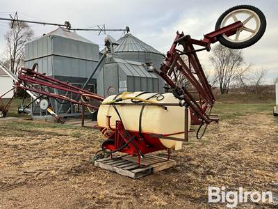 Hardi 40’ 3-Pt Sprayer