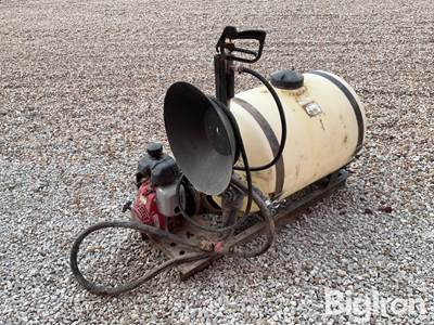 Honda GX160 w/Pump & 55-Gallon Spray Tank