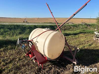 200 Gal 3-Pt Sprayer