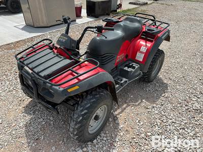 2004 Bombardier 500 Traxter Max 2-Passenger 4X4 ATV