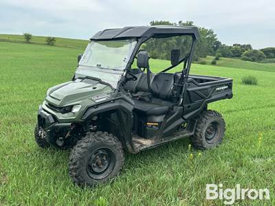 2022 Honda Pioneer 1000 4x4 UTV