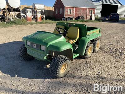 John Deere Gator 6x4 UTV