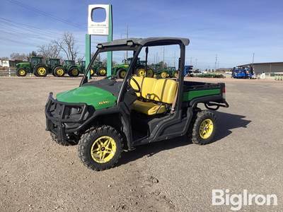 2019 John Deere XUV 835M Gator 4x4 UTV