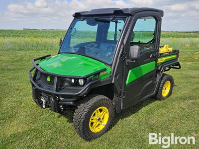 2023 John Deere XUV 835M Gator 4x4 UTV w/65-Gal Sprayer