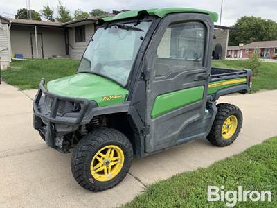 2018 John Deere XUV 865R 4x4 Gator w/Deluxe Cab