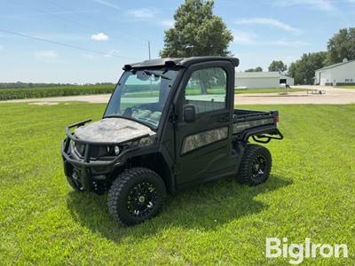 2023 John Deere XUV835R 4x4 Gator