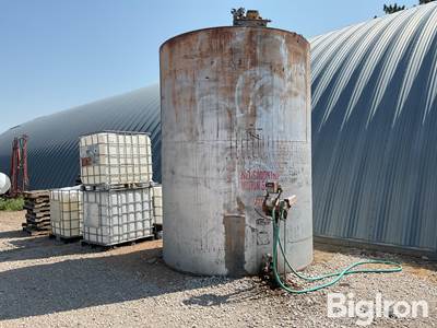 1954 Eaton Upright Fuel Tank