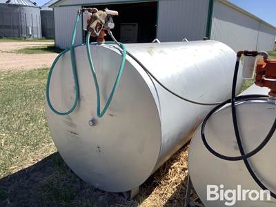 Gasboy 2,000-Gal Fuel Tank w/Pump