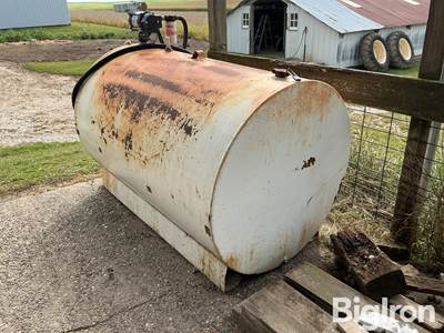 Great Plains 550 Gal Tank & Pump