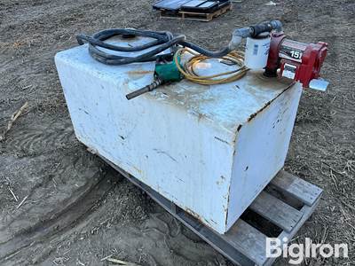 2015 110-Gal Portable 12V Fuel Tank W/ Pump
