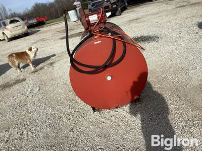 300-Gallon Fuel Tank W/Fill Rite Pump
