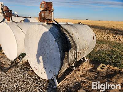 500 Gal Gas Tank w/ Electric Pump